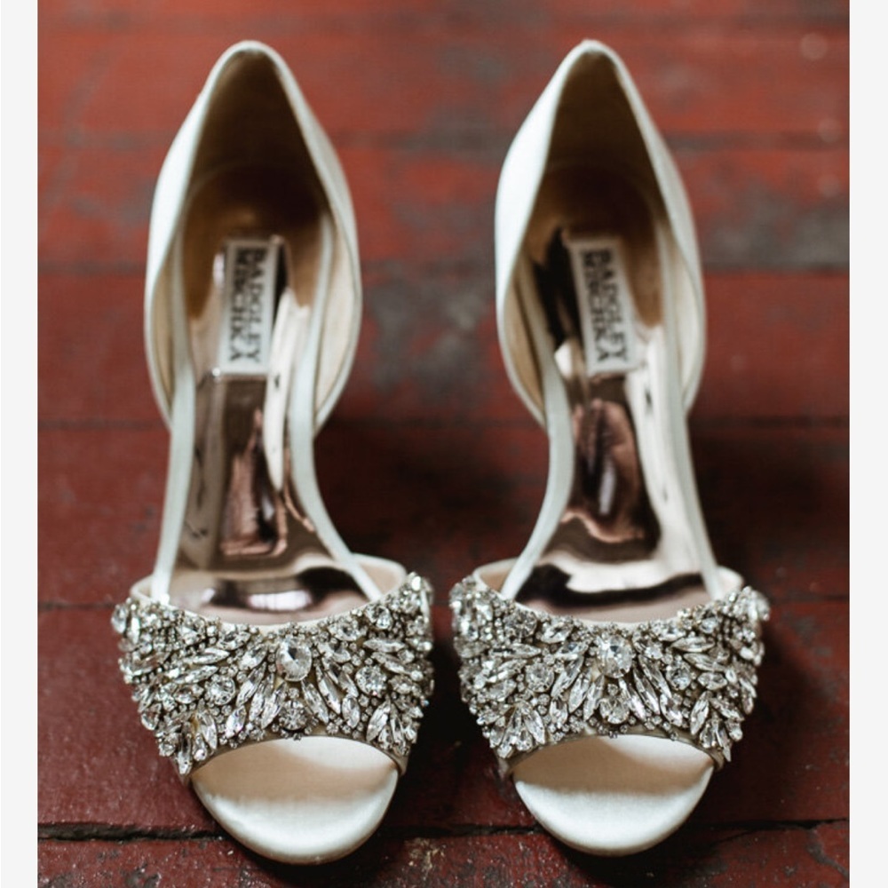 Badgley Mischka Hansen Beaded Jewel High Heels Wedding Bride Cream‎ Off White